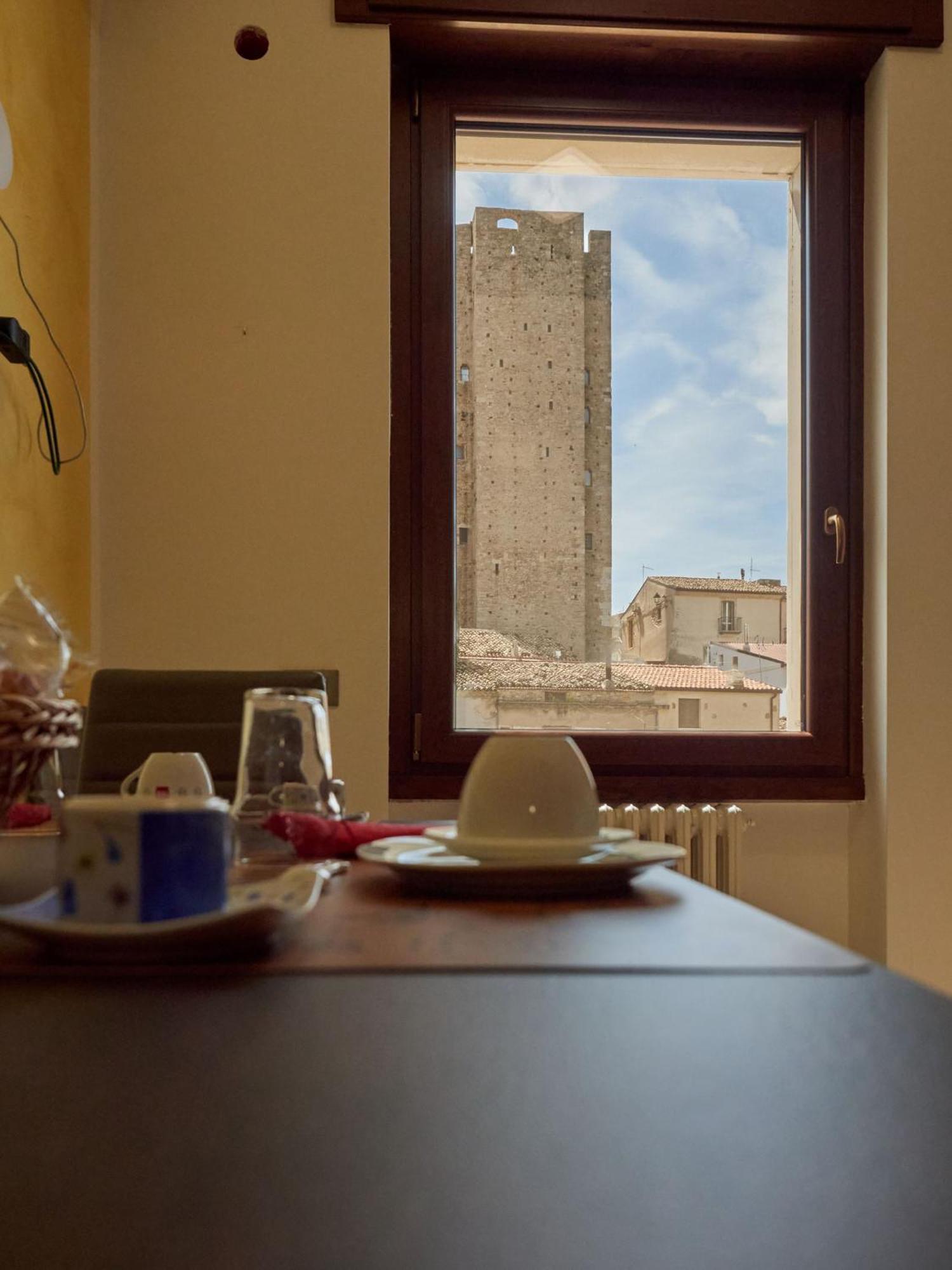Bnb Anna E Leo - Casa Di Anna Pietra Montecorvino Eksteriør bilde