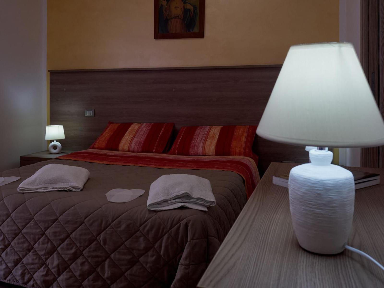Bnb Anna E Leo - Casa Di Anna Pietra Montecorvino Eksteriør bilde