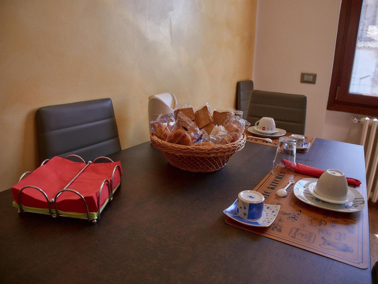 Bnb Anna E Leo - Casa Di Anna Pietra Montecorvino Eksteriør bilde