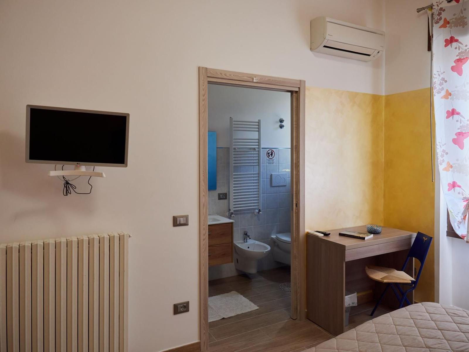 Bnb Anna E Leo - Casa Di Anna Pietra Montecorvino Eksteriør bilde